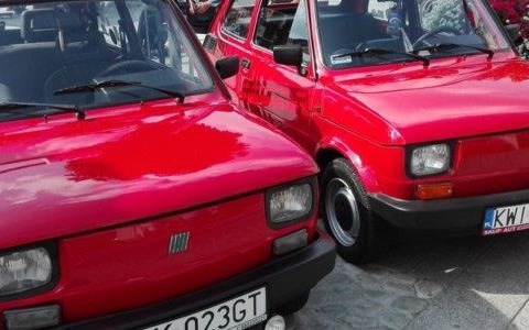 Samochody zabytkowe na Moto Pikniku – FOTO