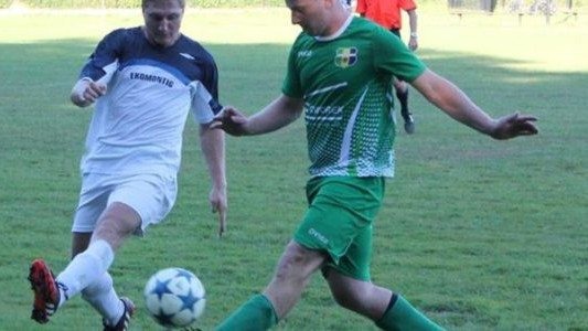 Derby i fotel lidera dla Sygnału