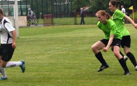 Kobieca drużyna Iskry wysoko wygrała