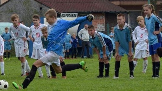 Wyniki meczów juniorów i trampkarzy