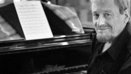 Adam Makowicz – legenda jazzu w Oświęcimiu