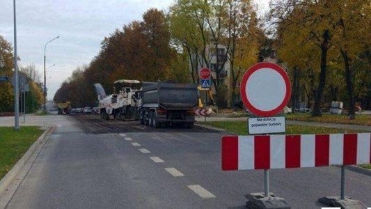 Zamknięte skrzyżowanie ulic Słowackiego i Tysiąclecia