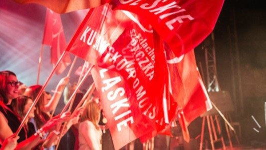 Zgłoś rodzinę do Szlachetnej Paczki