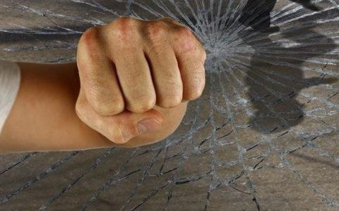 Kradł, sprzedawał, spłacał długi