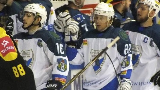 Unia wygrała mecz na szczycie w słabszej grupie – FOTO