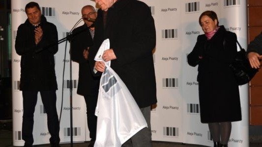 Wiesław Myśliwski ma swoją płytę w Alei Pisarzy – FOTO