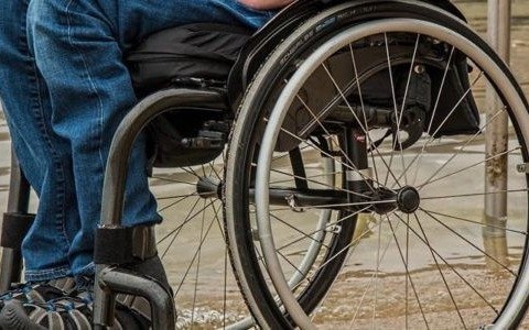 Miejski autobus potrącił pieszą