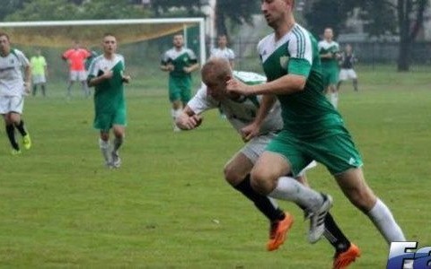 Indywidualne błędy zawodników kosztowały utratę przez KS Chełmek punktów
