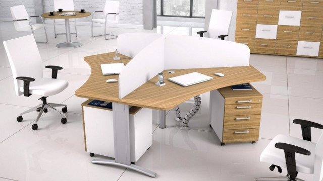 Biuro w domu – jakie meble?