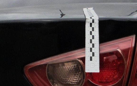 Cofając najechał na pieszego