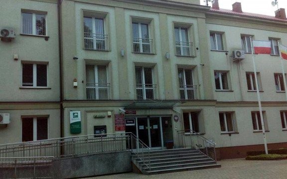 Utrudnienia w wydziale Komunikacji i Transportu w Kętach