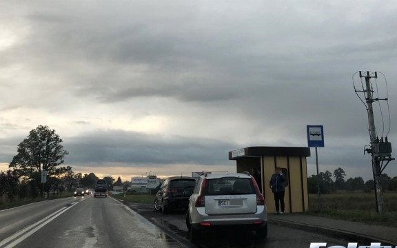 Efekt domina razy trzy i 11 samochodów do naprawy – AKTUALIZACJA