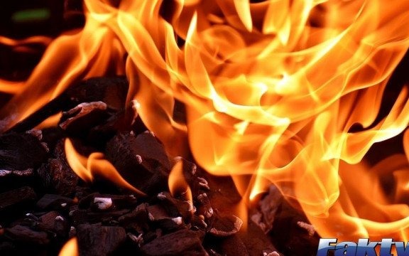 W bloku zapalił się piecyk gazowy