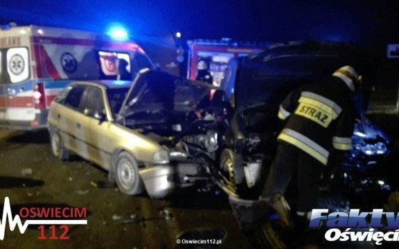 Kolejne zderzenie zablokowało drogę