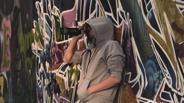 14 i 15-latek pijani na szkolnej dyskotece