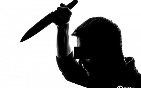 Zabił nożem i uciekł. Policjanci złapali go w pościgu