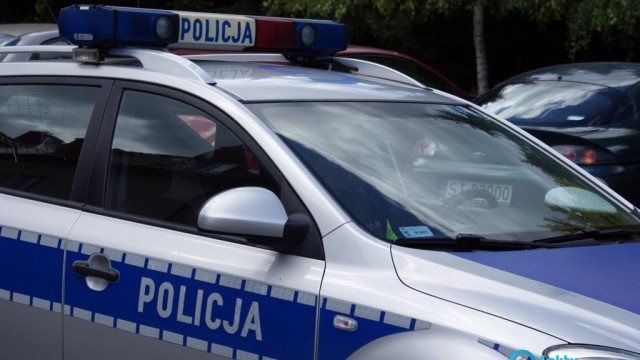 Złamał nogę policjantowi, odpowie (tylko) za uszkodzenie ciała