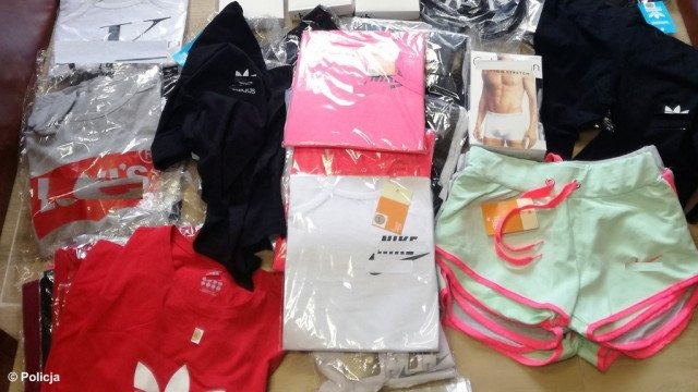 Handlowała podróbkami, grozi jej więzienie – FOTO