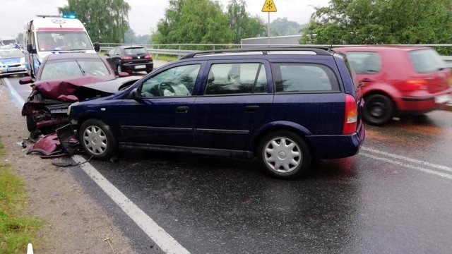 Niebezpieczny dzień na drogach. Sypnęło kolizjami – FOTO