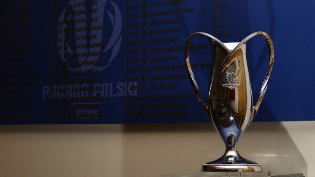 Komplet wyników pierwszej rundy. We wtorek i środę kolejna