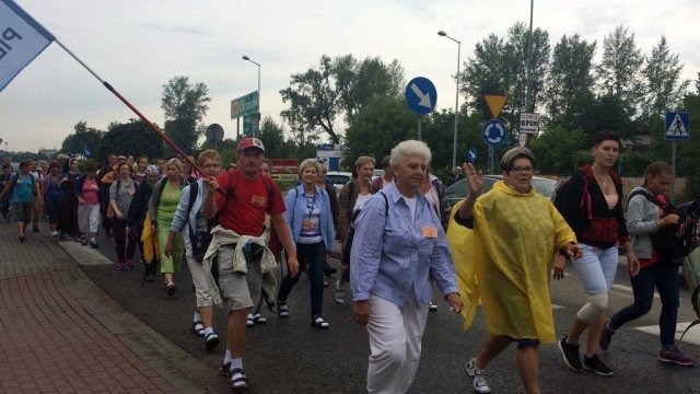 Pielgrzymki i Tour de Pologne – uwaga na drogach