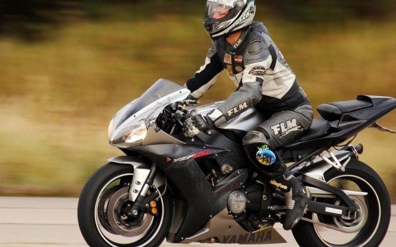 Motocyklista stracił prawo jazdy za prędkość