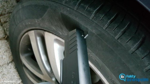 Pijany kierowca uciekał przed policją. Padły strzały