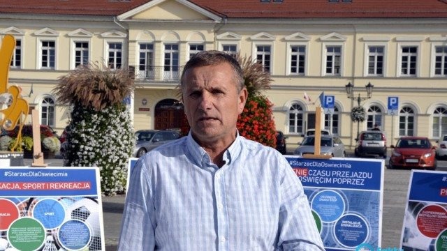 Zbigniew Starzec z kontraktem wyborczym w sercu miasta – FILM