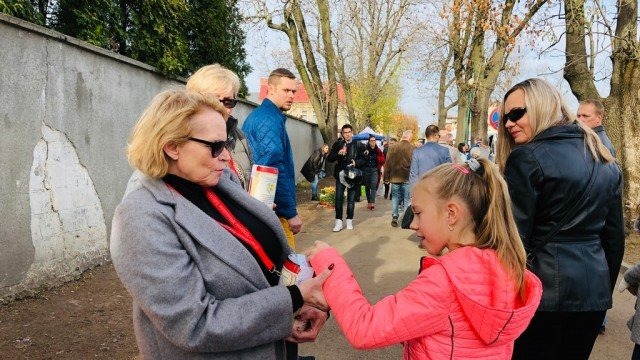 Prawie 15 tysięcy złotych podarowaliście na ratowanie cmentarza – FOTO
