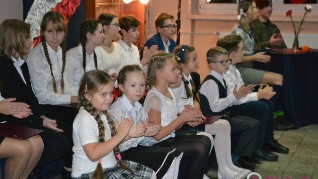 Podczas wieczornicy świętowali odzyskanie niepodległości – FILM, FOTO