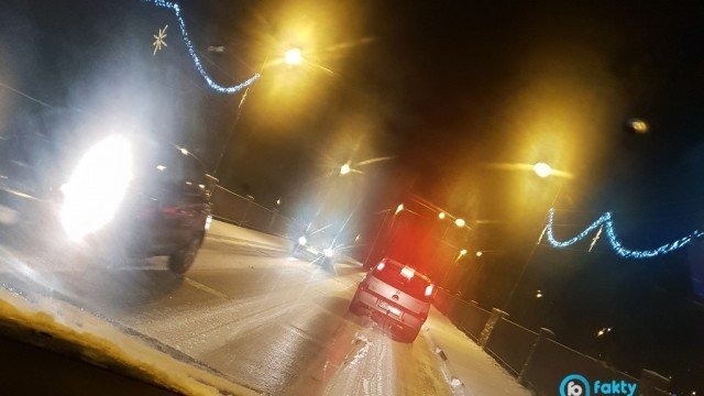 Zima zaskoczyła… kierowców – FILM