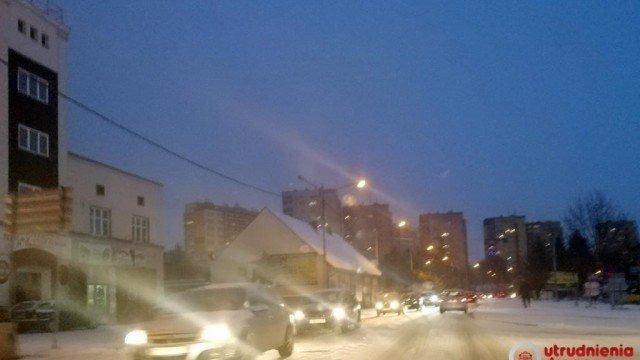 Intensywny śnieg i paraliż na drogach – FILM