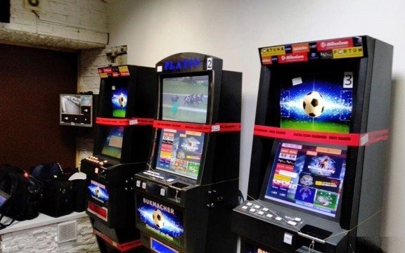 „Aresztowali” maszyny hazardowe – FOTO