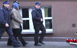 HOKEJ. Wygrana Aksam Unii