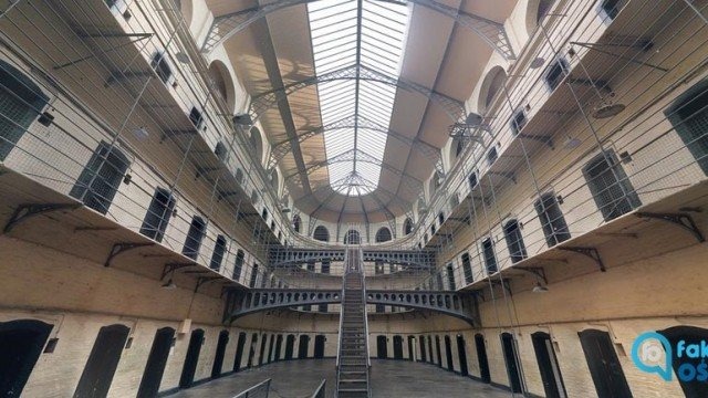 Czworo poszukiwanych w jeden dzień