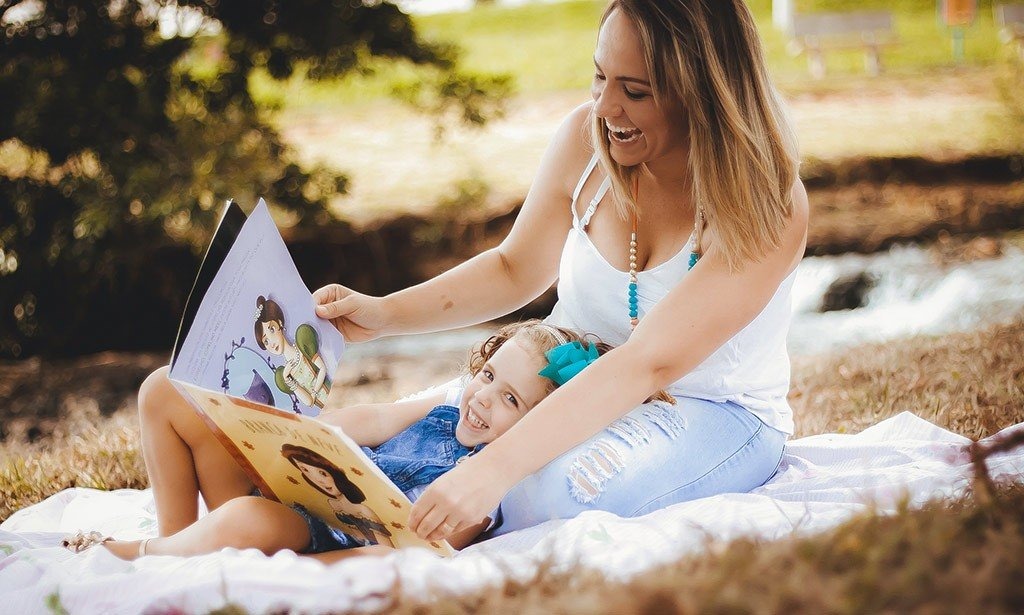 Sportowcy czytają dzieciom. Wychowanie przez sport i czytanie