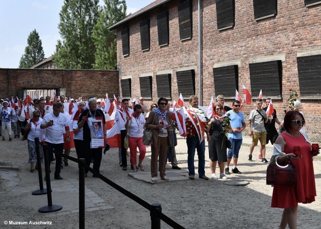 Auschwitz. Perfekcyjnie zorganizowana fabryka śmierci…