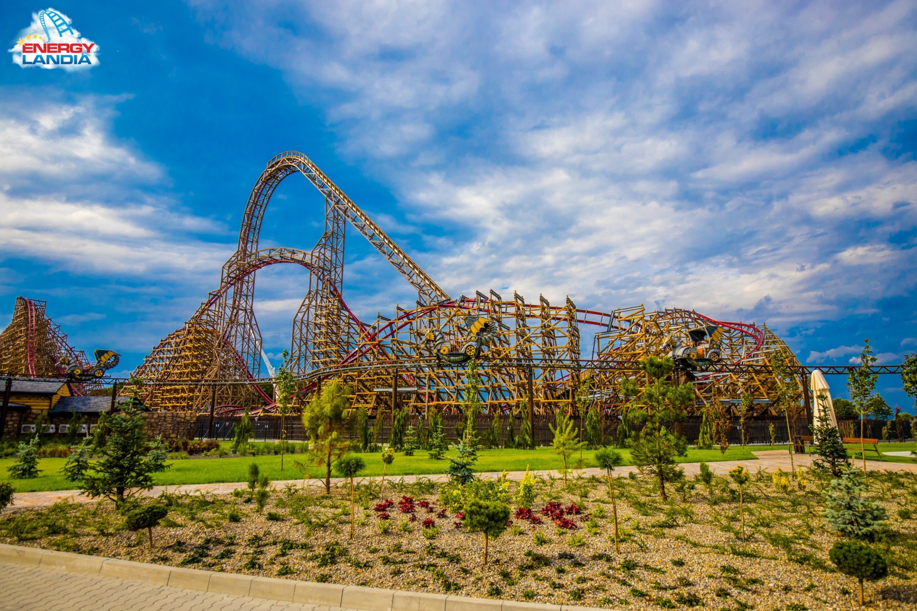Energylandia zaprasza na najwyższy na świecie drewniany roller coaster – FILM, FOTO