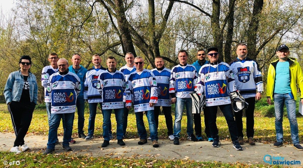 Drużyna Małej Orkiestry Wielkiej Pomocy zaprasza na mecz – FILM