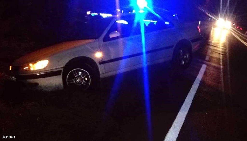Poszukiwany pijany kierowca sprawcą kolizji – FOTO