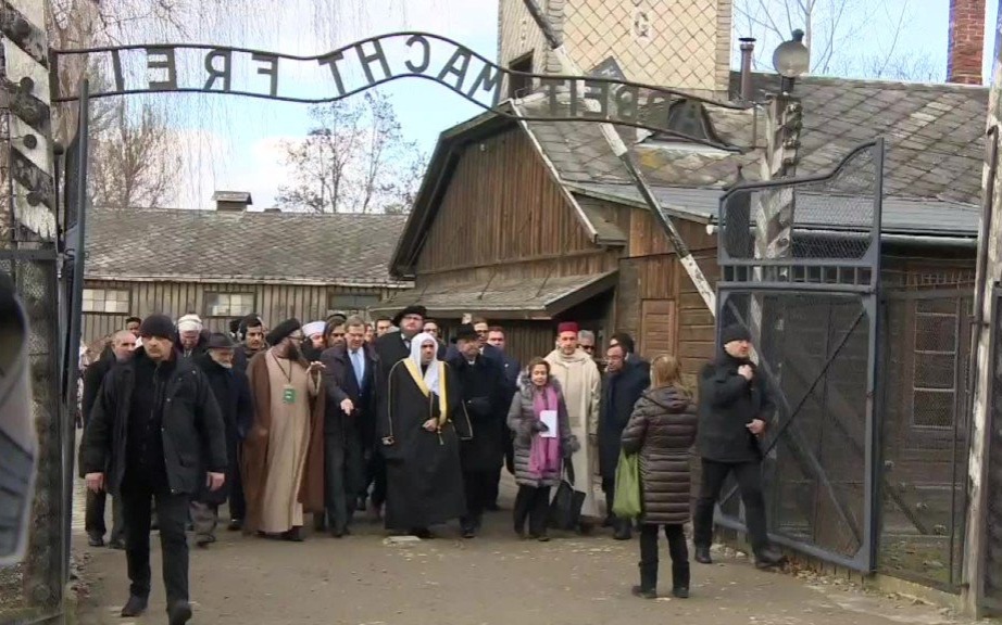 Przywódca Światowej Ligi Muzułmańskiej odwiedził Miejsce Pamięci – FILM