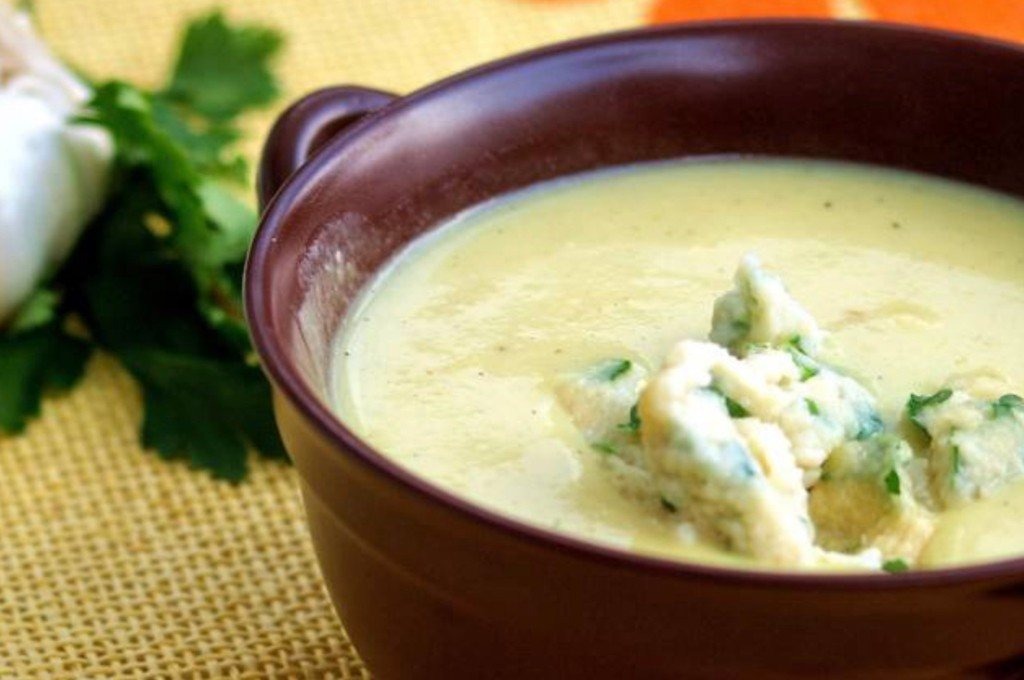 Zupa czosnkowa