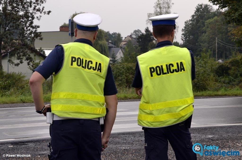 Byli po kilku głębszych, ale wsiedli za kierownicę