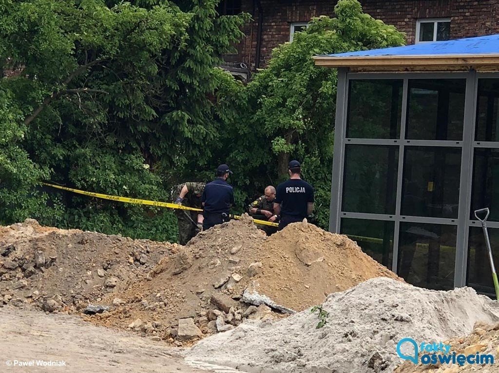 Amunicja i saperzy w centrum miasta – FILM, FOTO