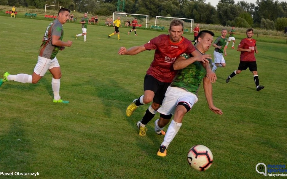 LKS Bobrek wygrał swoiste derby