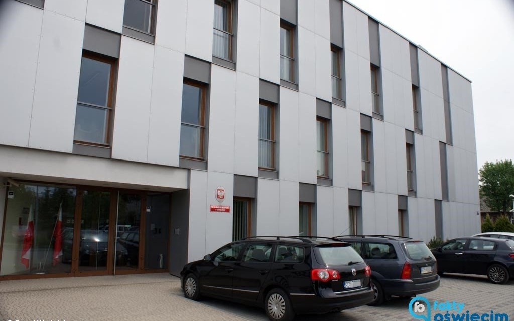 Groził ekspedientkom, uderzył 59-latka