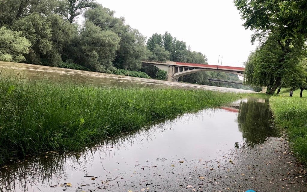 Pogotowie przeciwpowodziowe w Oświęcimiu i Brzeszczach