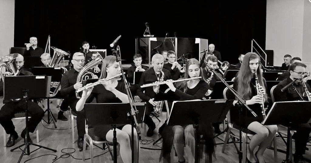 Koncert zatorskiej orkiestry online – FILM