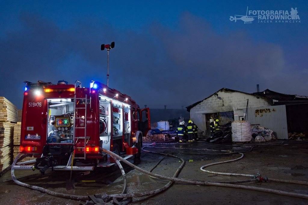 Paliła się hala produkcyjna tartaku