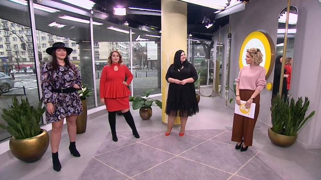 Sukienki plus size modelujące figurę – FILM